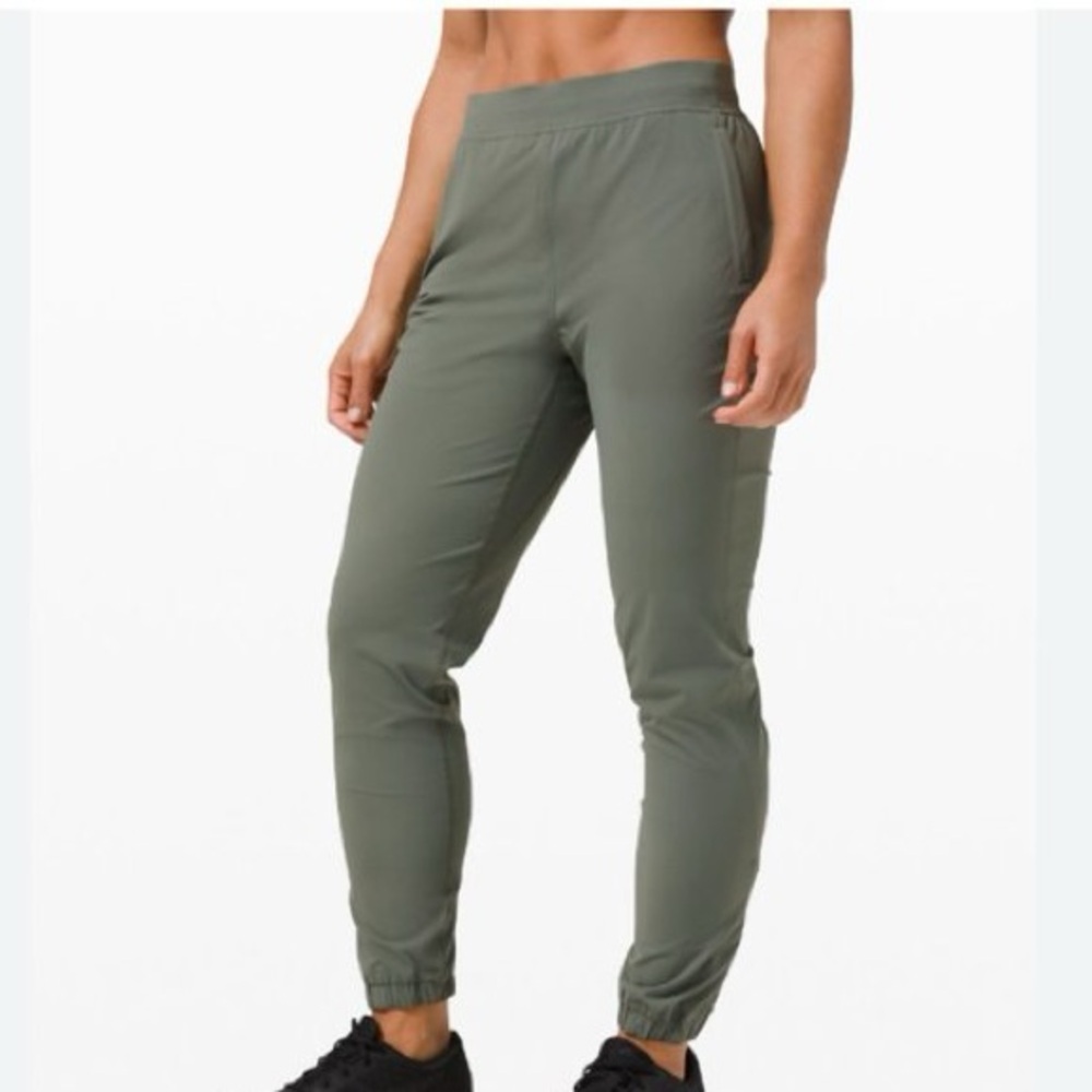 Like New Lululemon Adapted State Jogger